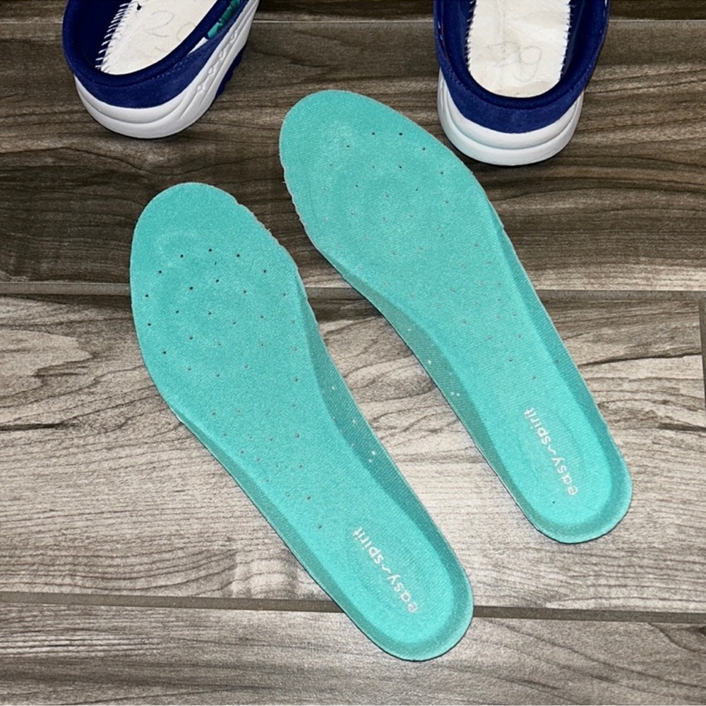 Easy Spirit Traveltime Fashion Mules - Picture 9 of 11
